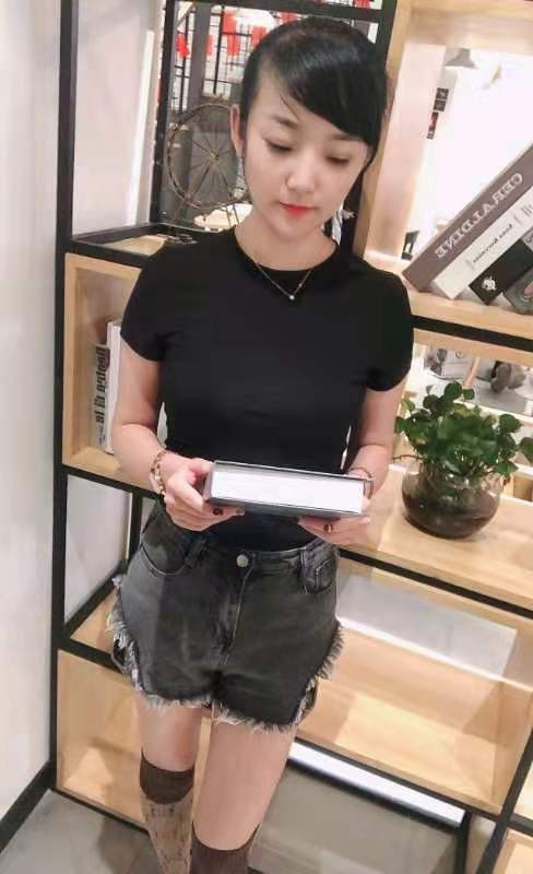 验证福田高个美女